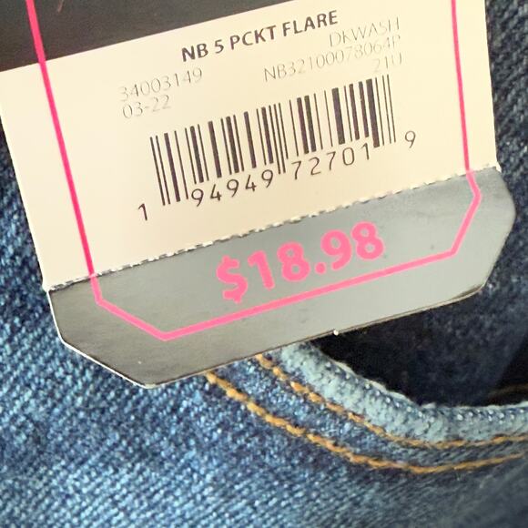 NWT No Boundaries 5 Pocket Flare Jeans Size 12 - Picture 4 of 8